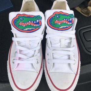 Gators women converse